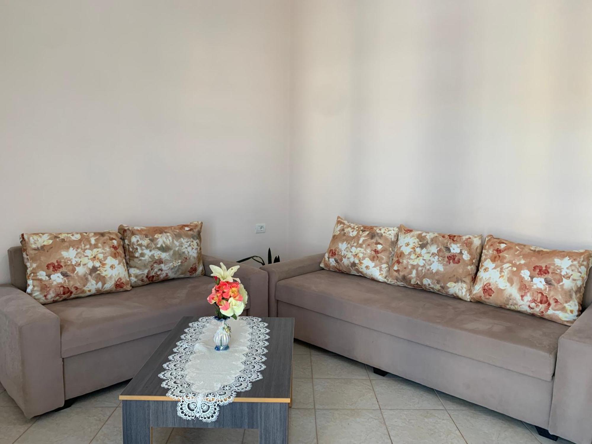 Ylli Cunaj Apartments Sarandë Esterno foto